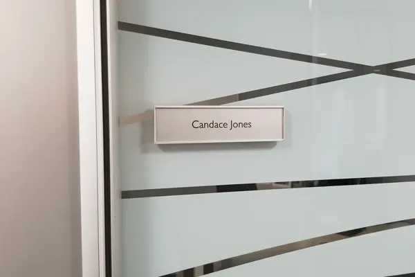 Office Nameplate Printed on Aluminum Profile